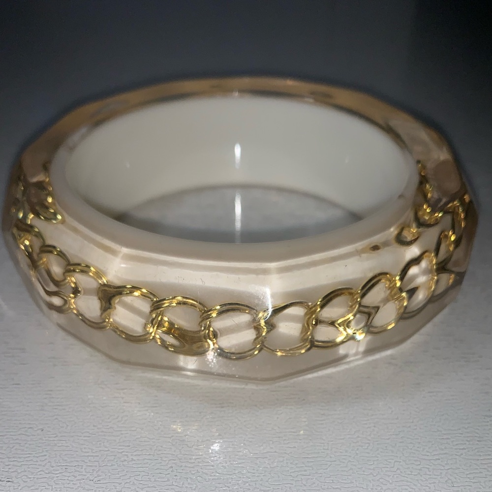 Ivory Bangle With Gold Chain Detail Inside